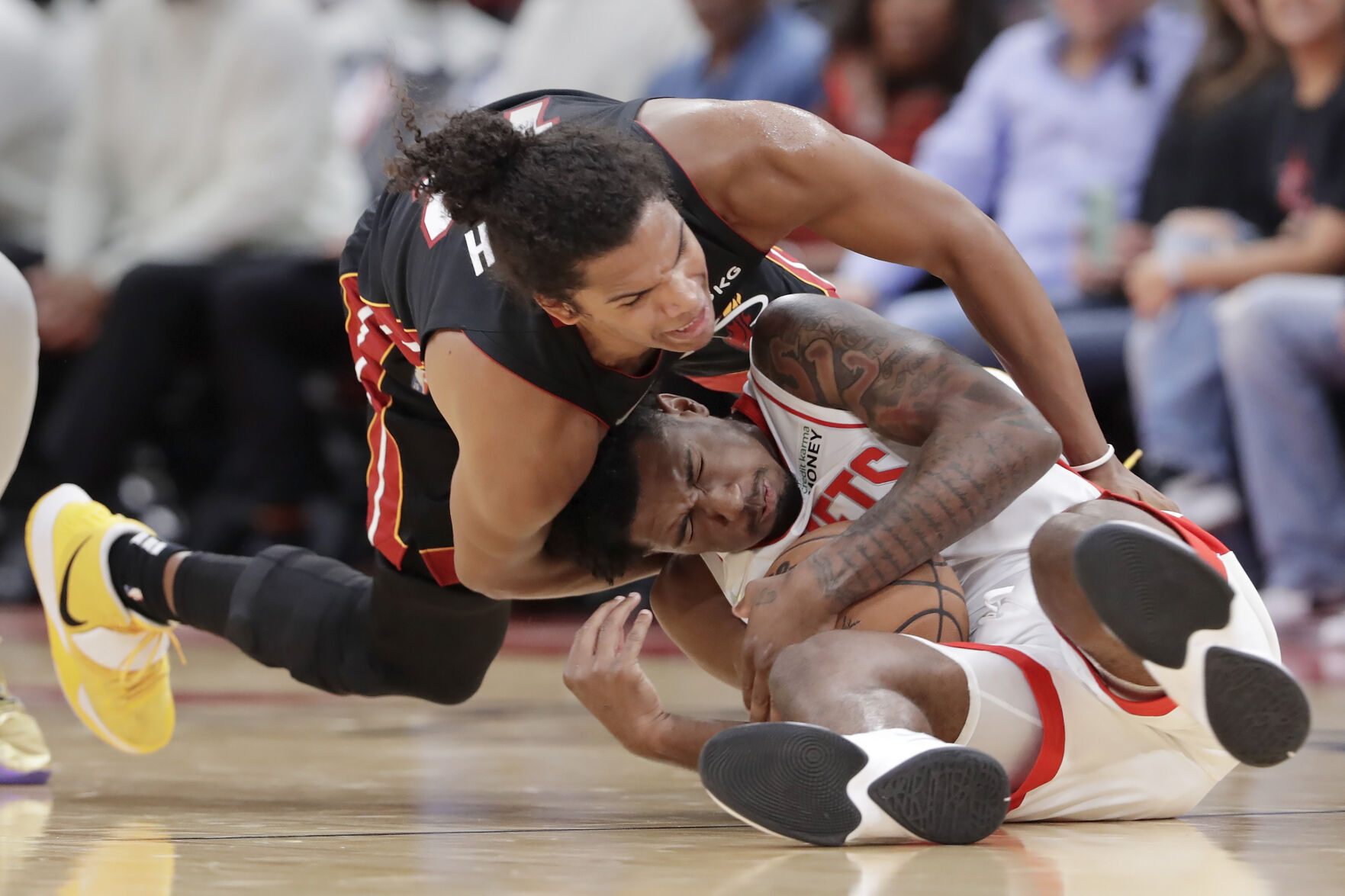APTOPIX Heat Rockets Basketball